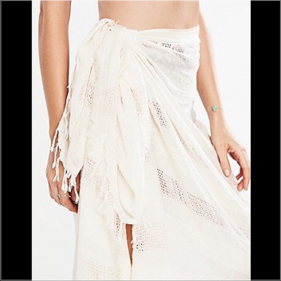 Free People Beige Reingold Raggy Sarong/ Scarf - Picture 3 of 4